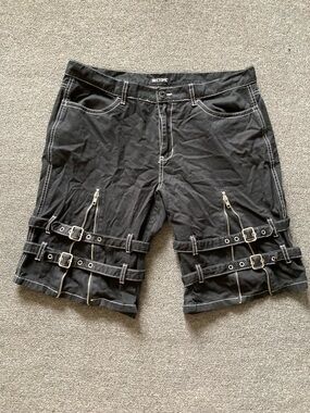 Hot Topic Black Double Strap Buckle Shorts